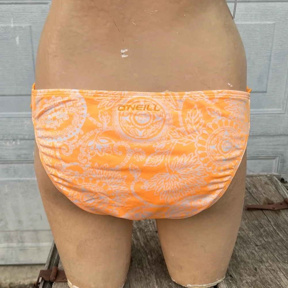 - O’Neill Sz XL Henna Crochet Orange Bikini Set! NEW!